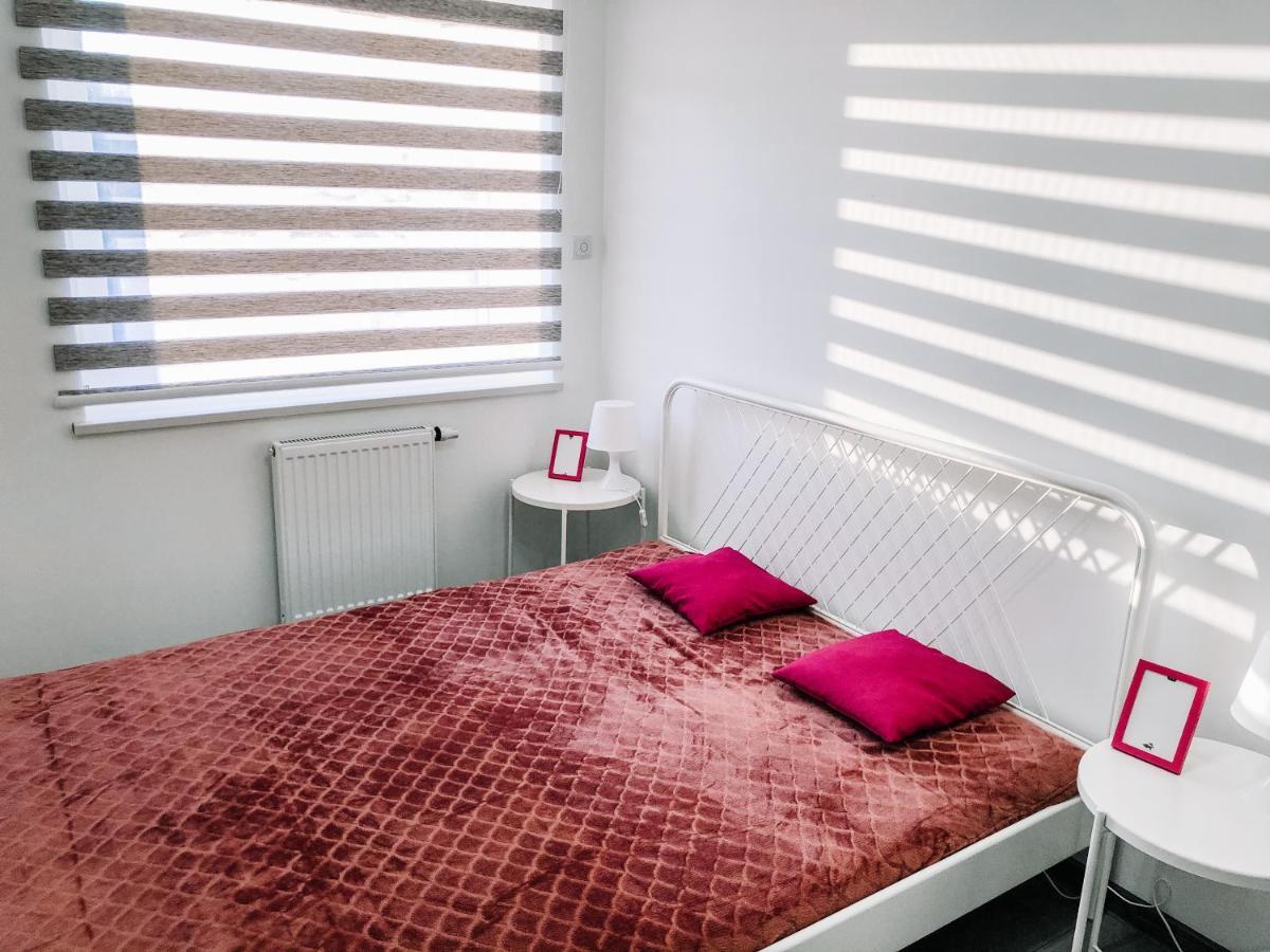 Ferienwohnung Bieszczadzkie Utulenie Ustrzyki Dolne Exterior foto