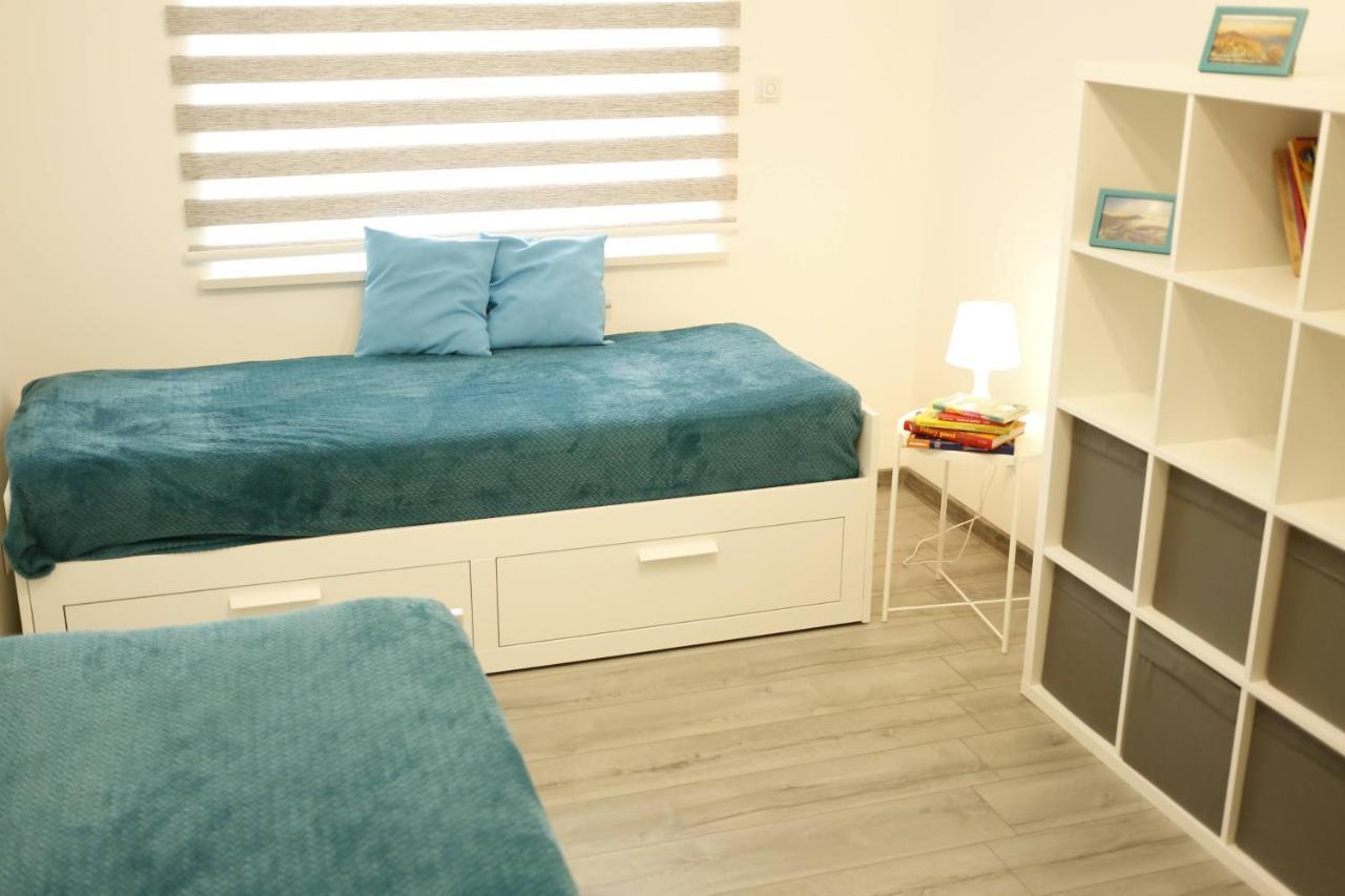 Ferienwohnung Bieszczadzkie Utulenie Ustrzyki Dolne Exterior foto