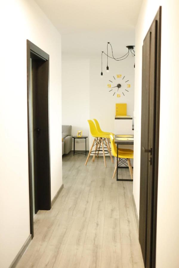 Ferienwohnung Bieszczadzkie Utulenie Ustrzyki Dolne Exterior foto